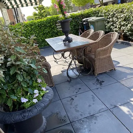 Hendriks Apartment