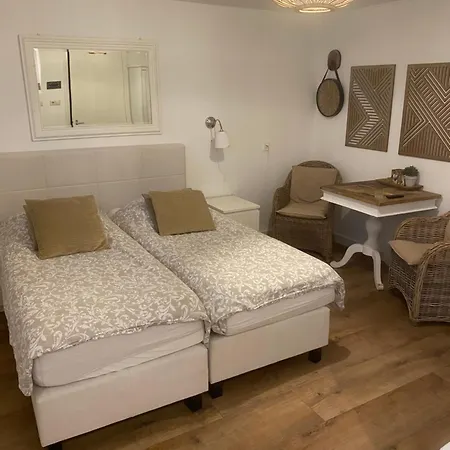 Hendriks Apartment