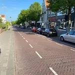 Hendriks *